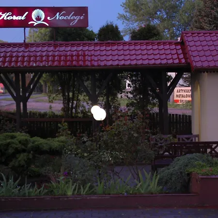 Koral 住宿加早餐酒店 科沙林